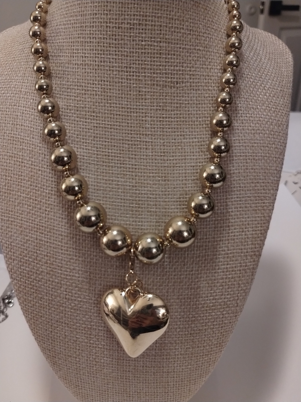 Gold Heart Pendant Beaded Necklace - Women Jewelry